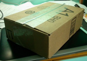 Nexus 9 UPS 盒子侧面